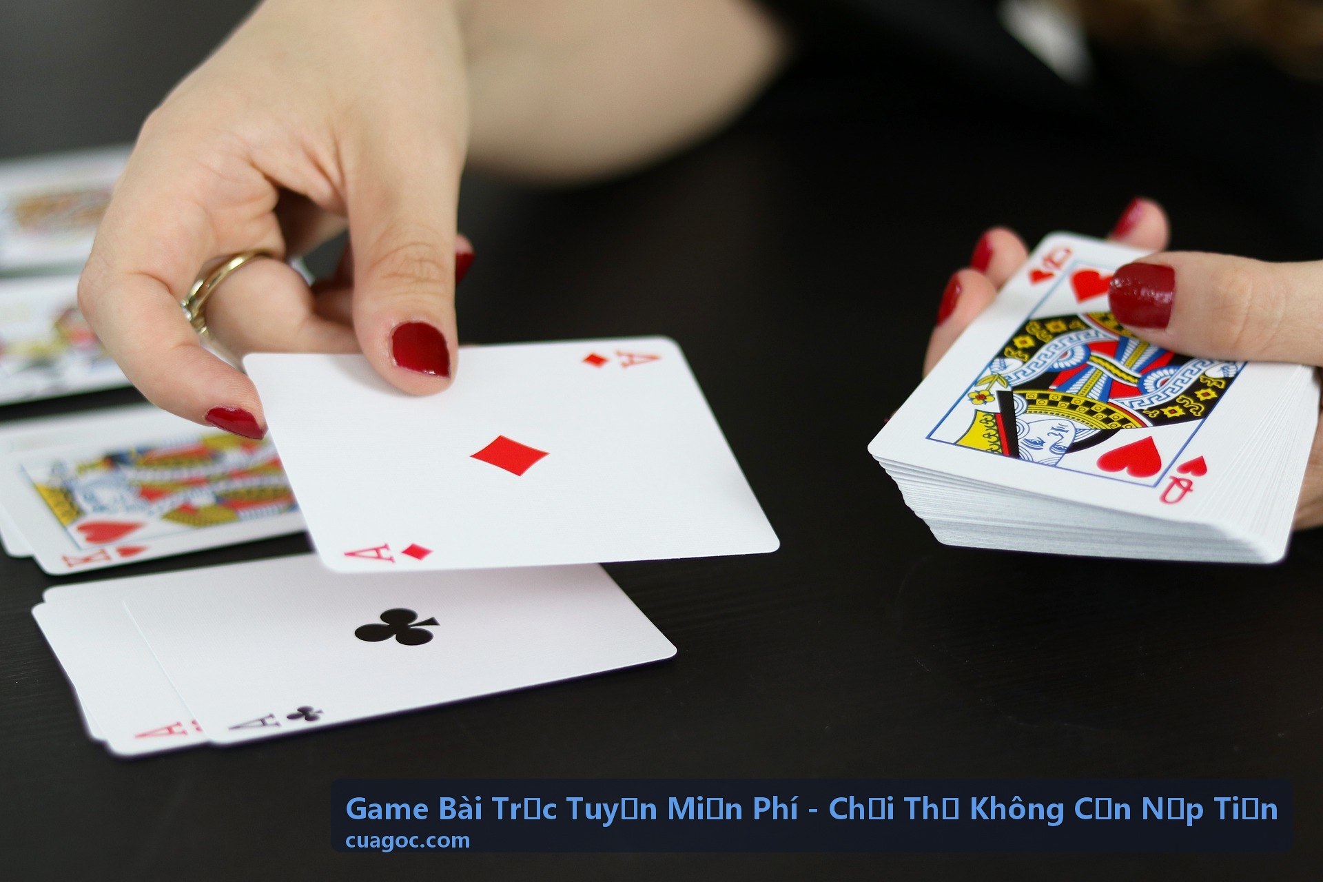 Phỏm Tá Lả online - game bài trực tuyến miễn phí không cần nạp tiền